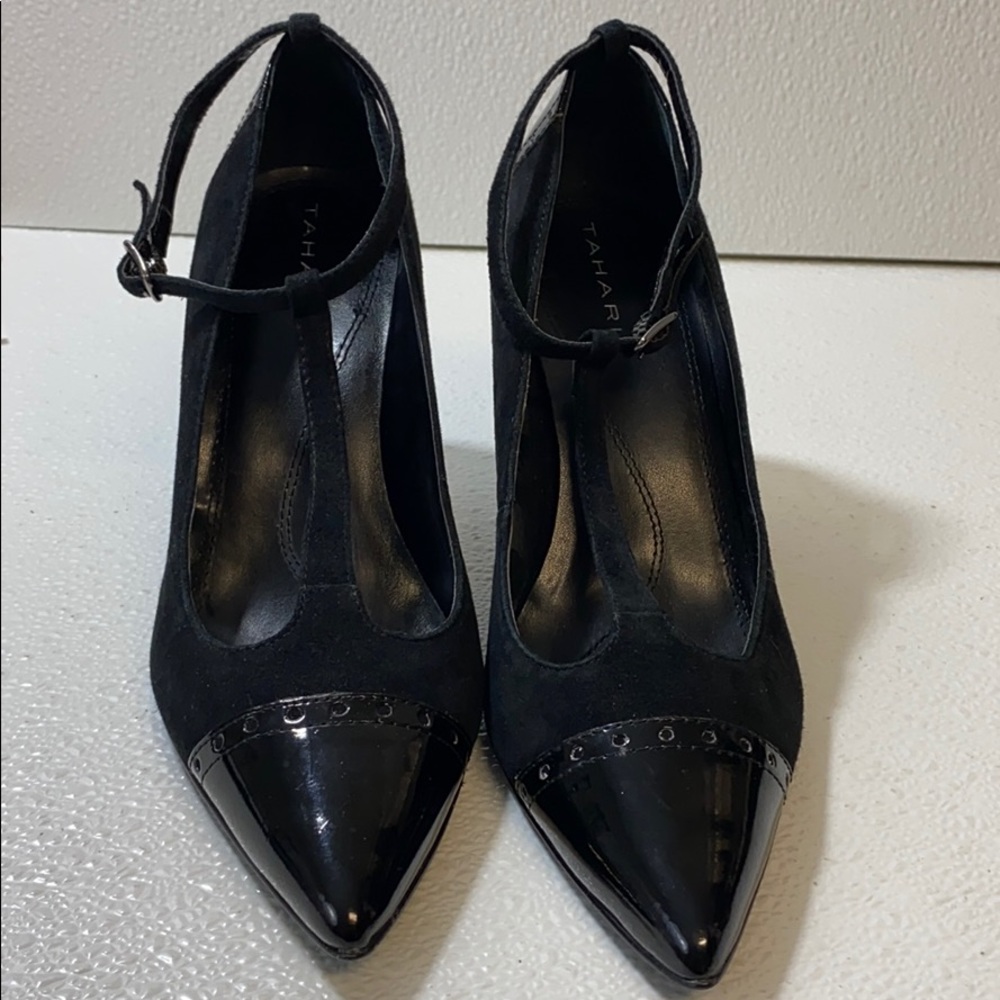 Black Tahari T-Strap Heels size 8